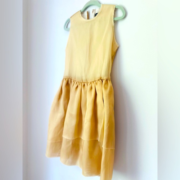 Charming Lamantine Gold Sleeveless Kids Dress